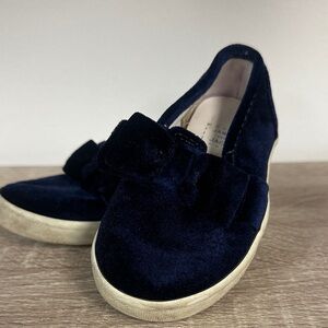Janie and Jack Navy Velvet Bow Slip on Shoe 5